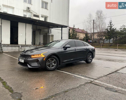 Серый Киа K5, объемом двигателя 1.6 л и пробегом 140 тыс. км за 20500 $, фото 7 на Automoto.ua