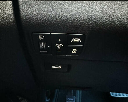 Сірий Кіа K5, об'ємом двигуна 2 л та пробігом 180 тис. км за 21200 $, фото 20 на Automoto.ua