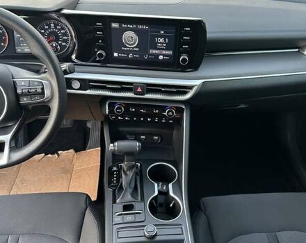 Сірий Кіа K5, об'ємом двигуна 1.6 л та пробігом 76 тис. км за 21300 $, фото 17 на Automoto.ua