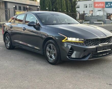 Серый Киа K5, объемом двигателя 1.6 л и пробегом 76 тыс. км за 21300 $, фото 7 на Automoto.ua