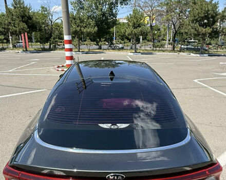 Сірий Кіа K5, об'ємом двигуна 2 л та пробігом 180 тис. км за 21200 $, фото 13 на Automoto.ua
