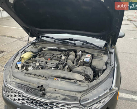 Серый Киа K5, объемом двигателя 1.6 л и пробегом 140 тыс. км за 20500 $, фото 16 на Automoto.ua