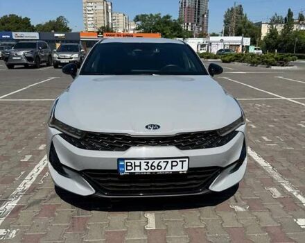 Серый Киа K5, объемом двигателя 1.6 л и пробегом 18 тыс. км за 24500 $, фото 3 на Automoto.ua