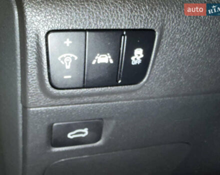 Серый Киа K5, объемом двигателя 1.6 л и пробегом 55 тыс. км за 25000 $, фото 20 на Automoto.ua