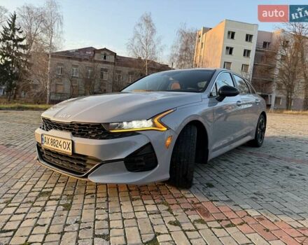 Сірий Кіа K5, об'ємом двигуна 1.6 л та пробігом 59 тис. км за 21800 $, фото 13 на Automoto.ua