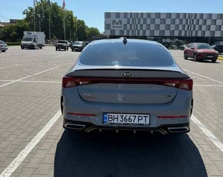 Серый Киа K5, объемом двигателя 1.6 л и пробегом 18 тыс. км за 24500 $, фото 2 на Automoto.ua