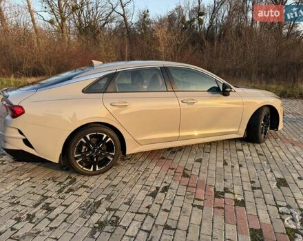 Сірий Кіа K5, об'ємом двигуна 1.6 л та пробігом 59 тис. км за 21800 $, фото 4 на Automoto.ua