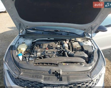 Сірий Кіа K5, об'ємом двигуна 1.6 л та пробігом 89 тис. км за 5600 $, фото 8 на Automoto.ua