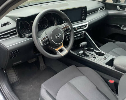 Сірий Кіа K5, об'ємом двигуна 1.6 л та пробігом 17 тис. км за 18800 $, фото 7 на Automoto.ua