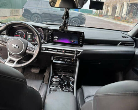 Серый Киа K5, объемом двигателя 2 л и пробегом 122 тыс. км за 23000 $, фото 9 на Automoto.ua