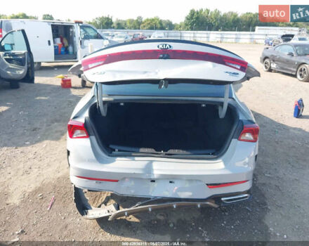 Сірий Кіа K5, об'ємом двигуна 1.6 л та пробігом 89 тис. км за 5600 $, фото 4 на Automoto.ua