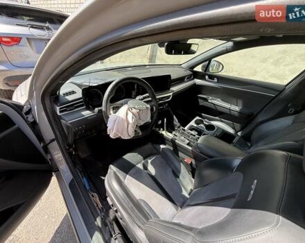 Сірий Кіа K5, об'ємом двигуна 0 л та пробігом 24 тис. км за 16000 $, фото 5 на Automoto.ua