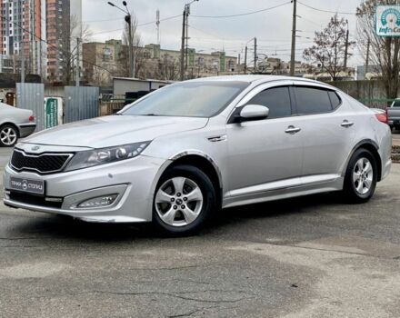 Сірий Кіа K5, об'ємом двигуна 2 л та пробігом 123 тис. км за 7000 $, фото 1 на Automoto.ua