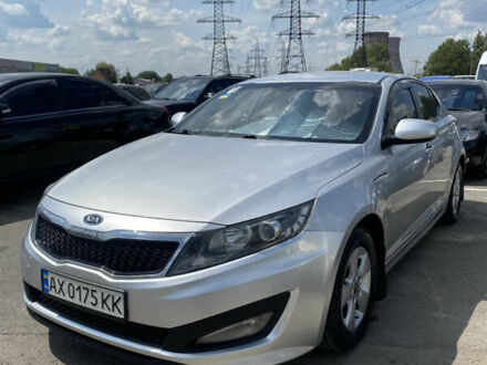Кіа K5 2011 у Харкові на Automoto.ua Сірий Кіа K5, об'ємом двигуна 2 л та пробігом 295 тис. км за 7500 $, фото 1 на Automoto.ua