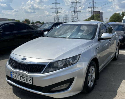 Сірий Кіа K5, об'ємом двигуна 2 л та пробігом 295 тис. км за 7500 $, фото 1 на Automoto.ua