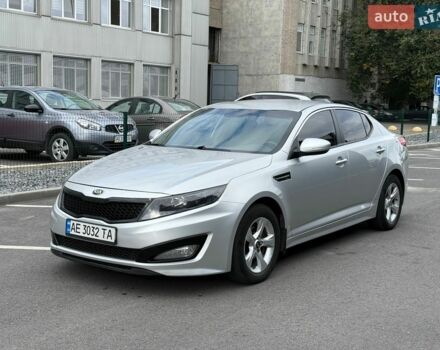 Серый Киа K5, объемом двигателя 2 л и пробегом 220 тыс. км за 6300 $, фото 1 на Automoto.ua