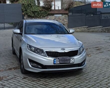 Сірий Кіа K5, об'ємом двигуна 2 л та пробігом 211 тис. км за 8100 $, фото 1 на Automoto.ua