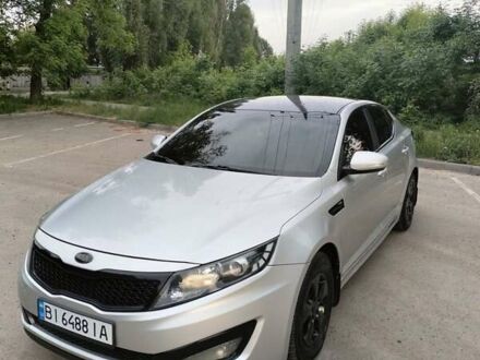Киа K5 2012 в Полтаве на Automoto.ua Серый Киа K5, объемом двигателя 2 л и пробегом 325 тыс. км за 9300 $, фото 1 на Automoto.ua