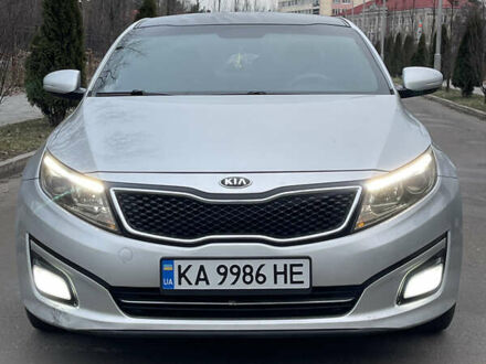 Серый Киа K5, объемом двигателя 2 л и пробегом 168 тыс. км за 10300 $, фото 1 на Automoto.ua