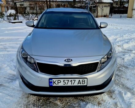 Серый Киа K5, объемом двигателя 2 л и пробегом 318 тыс. км за 8600 $, фото 1 на Automoto.ua