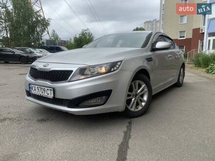 Серый Киа K5, объемом двигателя 2 л и пробегом 401 тыс. км за 6699 $, фото 1 на Automoto.ua