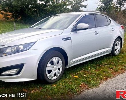 Сірий Кіа K5, об'ємом двигуна 2 л та пробігом 230 тис. км за 12000 $, фото 1 на Automoto.ua