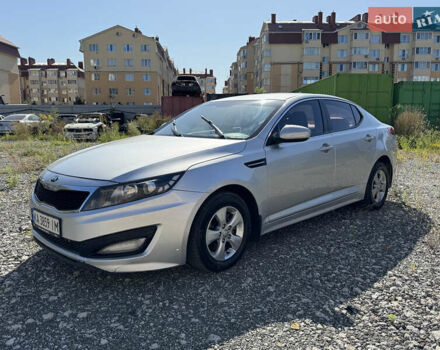 Серый Киа K5, объемом двигателя 2 л и пробегом 240 тыс. км за 6999 $, фото 1 на Automoto.ua