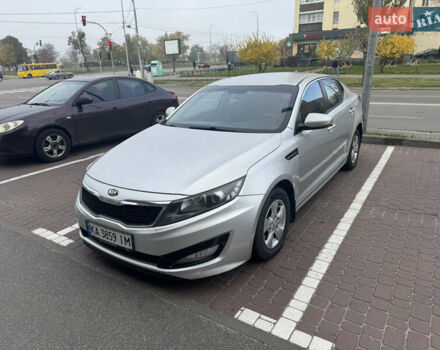 Серый Киа K5, объемом двигателя 2 л и пробегом 238 тыс. км за 6800 $, фото 1 на Automoto.ua
