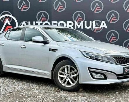 Серый Киа K5, объемом двигателя 2 л и пробегом 244 тыс. км за 9900 $, фото 1 на Automoto.ua