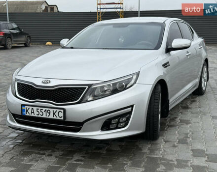 Серый Киа K5, объемом двигателя 2 л и пробегом 243 тыс. км за 10500 $, фото 1 на Automoto.ua