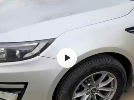 Киа K5 2014 в Очакове на Automoto.ua Серый Киа K5, объемом двигателя 2 л и пробегом 285 тыс. км за 11000 $, фото 1 на Automoto.ua
