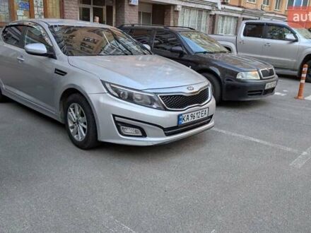Серый Киа K5, объемом двигателя 2 л и пробегом 360 тыс. км за 7830 $, фото 1 на Automoto.ua