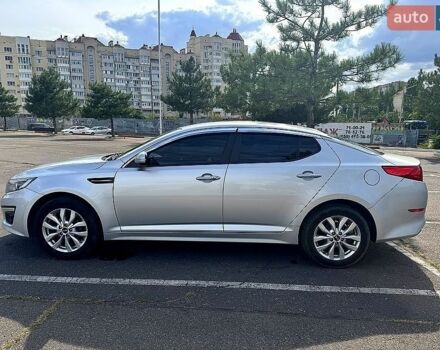 Серый Киа K5, объемом двигателя 2 л и пробегом 280 тыс. км за 9700 $, фото 1 на Automoto.ua