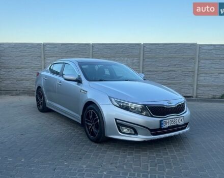 Серый Киа K5, объемом двигателя 2 л и пробегом 310 тыс. км за 9300 $, фото 1 на Automoto.ua