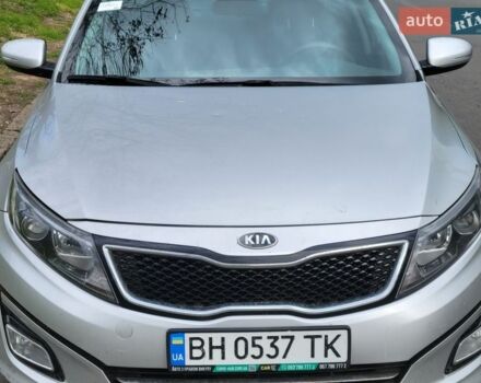 Серый Киа K5, объемом двигателя 2 л и пробегом 311 тыс. км за 7500 $, фото 1 на Automoto.ua