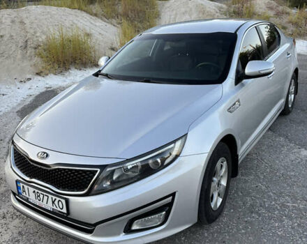 Серый Киа K5, объемом двигателя 2 л и пробегом 222 тыс. км за 10000 $, фото 1 на Automoto.ua