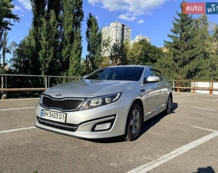 Сірий Кіа K5, об'ємом двигуна 2 л та пробігом 149 тис. км за 7560 $, фото 1 на Automoto.ua
