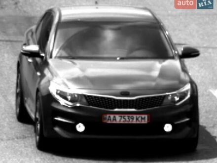 Серый Киа K5, объемом двигателя 2 л и пробегом 260 тыс. км за 12499 $, фото 1 на Automoto.ua