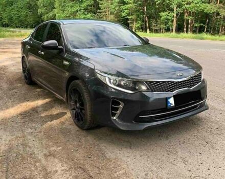 Серый Киа K5, объемом двигателя 2 л и пробегом 255 тыс. км за 12500 $, фото 1 на Automoto.ua