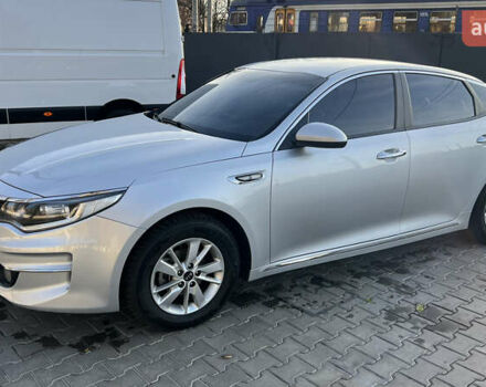 Сірий Кіа K5, об'ємом двигуна 2 л та пробігом 267 тис. км за 13700 $, фото 1 на Automoto.ua