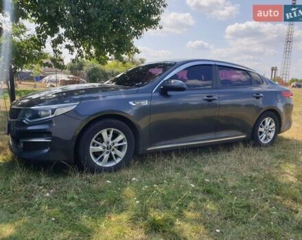 Серый Киа K5, объемом двигателя 2 л и пробегом 185 тыс. км за 12400 $, фото 1 на Automoto.ua