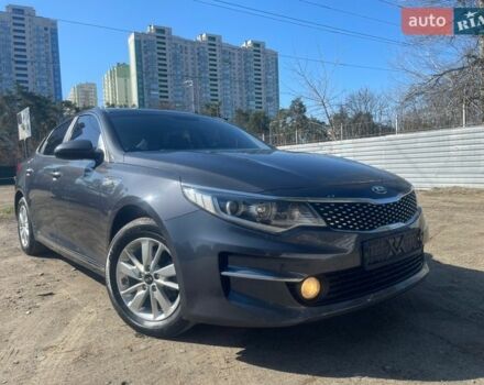 Серый Киа K5, объемом двигателя 0 л и пробегом 188 тыс. км за 12599 $, фото 1 на Automoto.ua