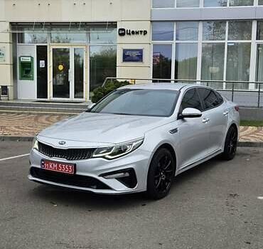 Сірий Кіа K5, об'ємом двигуна 2 л та пробігом 206 тис. км за 14900 $, фото 1 на Automoto.ua