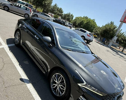 Сірий Кіа K5, об'ємом двигуна 2 л та пробігом 180 тис. км за 21200 $, фото 1 на Automoto.ua