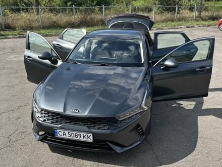 Серый Киа K5, объемом двигателя 1.6 л и пробегом 76 тыс. км за 21300 $, фото 1 на Automoto.ua