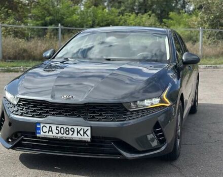 Серый Киа K5, объемом двигателя 1.6 л и пробегом 76 тыс. км за 21300 $, фото 1 на Automoto.ua