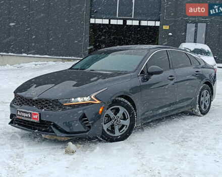 Серый Киа K5, объемом двигателя 1.6 л и пробегом 141 тыс. км за 20590 $, фото 1 на Automoto.ua