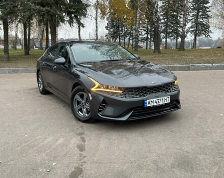 Серый Киа K5, объемом двигателя 1.6 л и пробегом 10 тыс. км за 19900 $, фото 1 на Automoto.ua