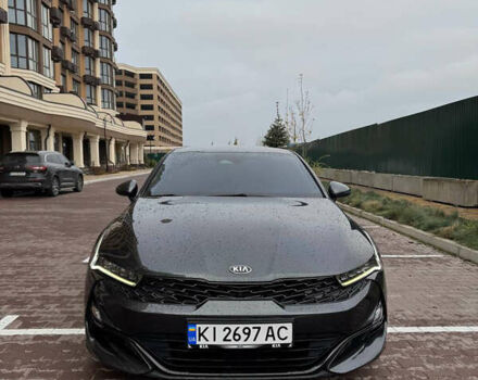 Сірий Кіа K5, об'ємом двигуна 2 л та пробігом 122 тис. км за 23000 $, фото 1 на Automoto.ua