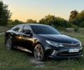 Синій Кіа K5, об'ємом двигуна 2 л та пробігом 240 тис. км за 14000 $, фото 1 на Automoto.ua